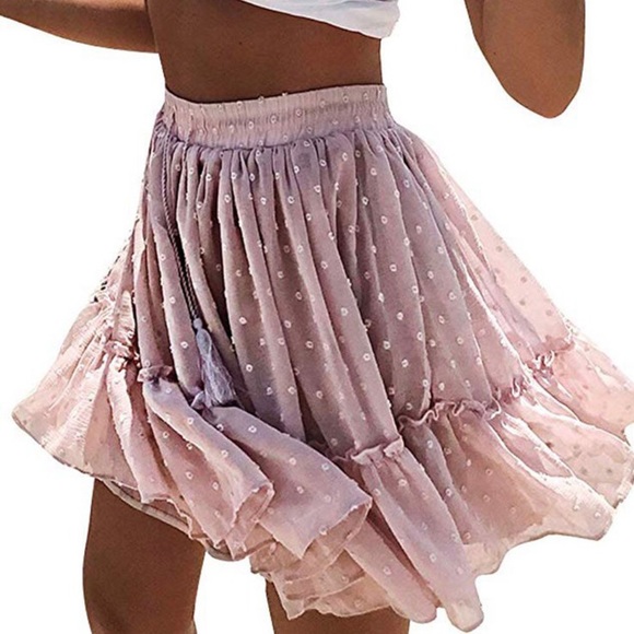 ✦NWT Blush Ruffled Mini Skirt✦ - Picture 6 of 15